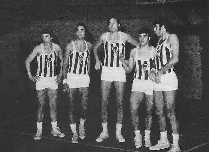 Όταν υπήρχε ξανά ασπρόμαυρη ριγέ φανέλα…