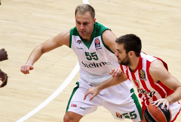 Νίκη με buzzer beater του Μάντζαρη!