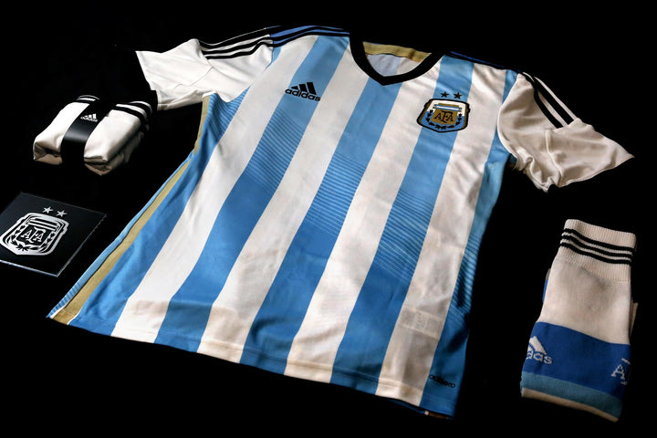 Η adidas παρουσιάζει τις ελαφρύτερες εμφανίσεις Εθνικών Ομάδων που έγιναν ποτέ!