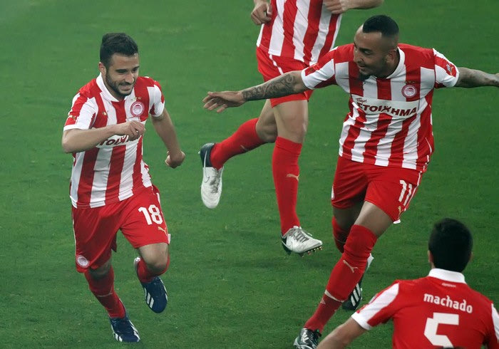 Θέλει Μήτρογλου και η Τζένοα!