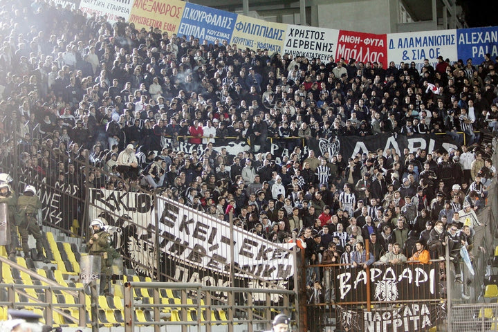 Με τον κόσμο του σε Νέα Σμύρνη και Περιστέρι