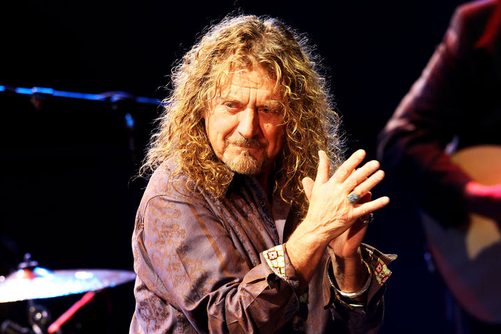 Στους Γουλβς ο τραγουδιστής των Led Zeppelin