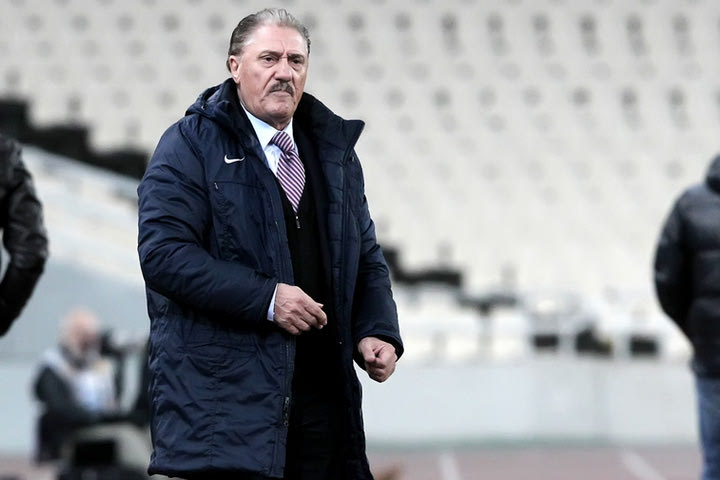 Ματζουράκης: “Κρίμα να μας βάζουν τόσα εμπόδια…”