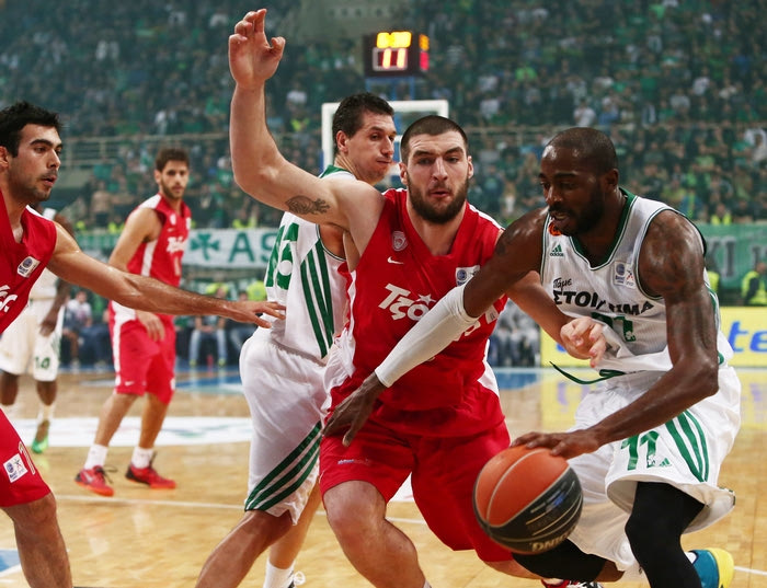 “Η χρονιά είναι μεγάλη”