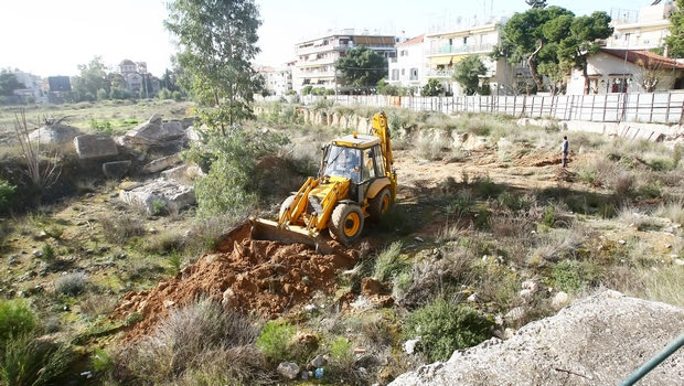 Περιμένει ΣτΕ και άδεια περίφραξης