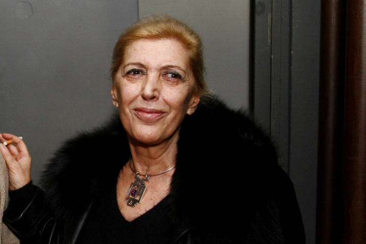 Πέθανε η Ντίνα Κώνστα, η Ντένη Μαρκορά των “Δύο Ξένων” που είχε συλληφθεί ως φανατική οπαδός του Παναθηναϊκού