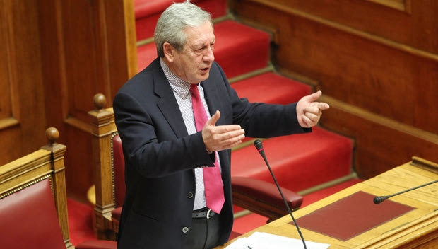 “Περιμένουμε την έγκριση της Τρόικας”