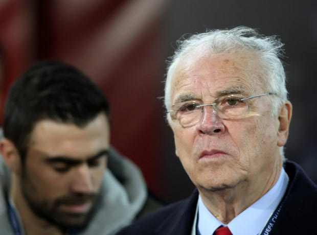 Θεοδωρίδης: “Δεν παίζεται ο Ολυμπιακός”