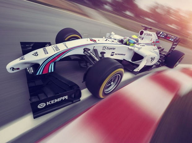 Πίνει Martini η Williams