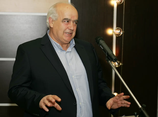 “Διακοπή αν υπάρχουν έκτροπα…”