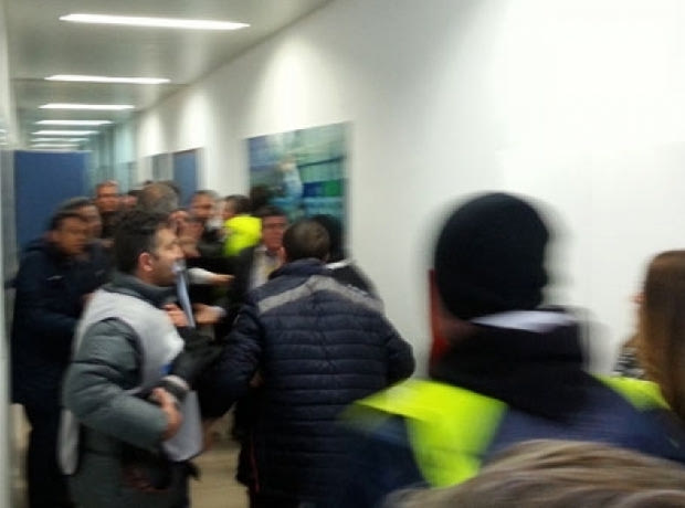 Επεισόδιο Καϋμενάκη με αγνώστους