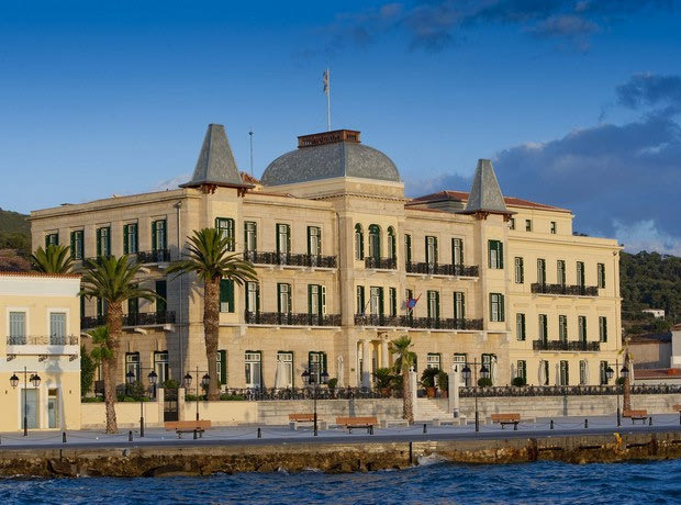 Το Poseidonion Grand Hotel υποδέχεται στις Σπέτσες το ράλι κλασσικών αυτοκινήτων «Εαρινό Ράλι ΦΙΛΠΑ – Ποσειδώνιο»