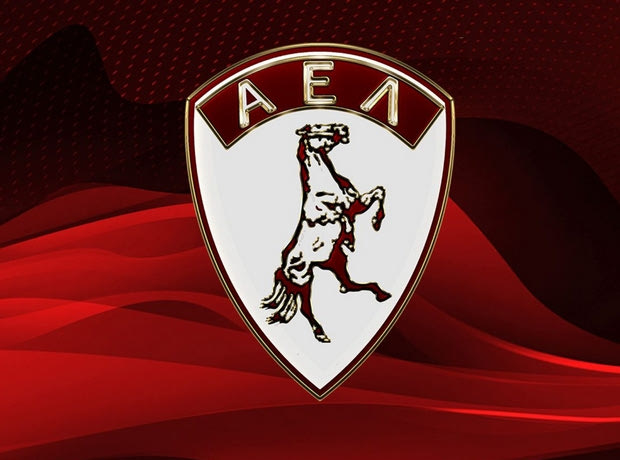 Διπλό “χτύπημα” με Αναστασάκο – Σουάνη