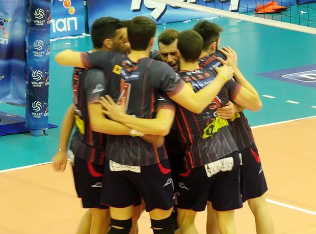 Φοίνικας – Ολυμπιακός 3-2