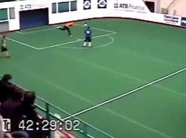 Η γκάφα της χρονιάς σε αγώνα σάλας