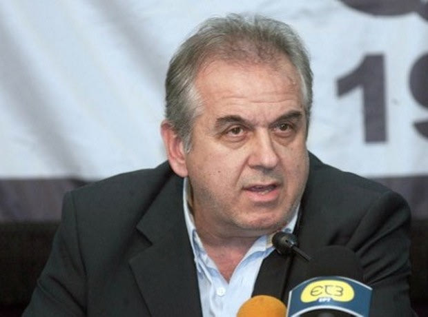 Παπαδόπουλος: “Πράσινο φως από την Τρόικα”