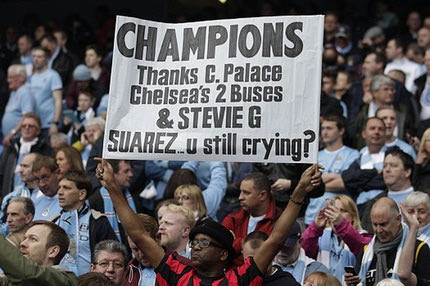 “Ευχαριστώ” σε Λίβερπουλ με απίστευτο πλακάτ