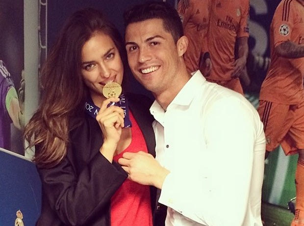 Οι “καυτές” wags της Ρεάλ σήκωσαν την κούπα!