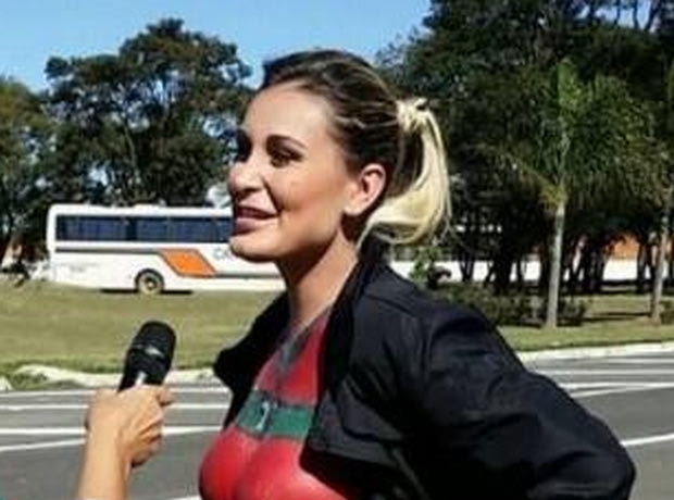 Η “Miss BumBum” περίμενε γυμνή τον “CR7”