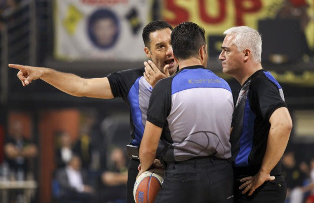 Ανακοίνωση Άρη εναντίον της διαιτησίας για τον αγώνα με τον Ολυμπιακό
