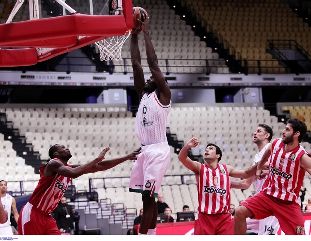 Το έχει πάρει επάνω του ο Χάντερ!