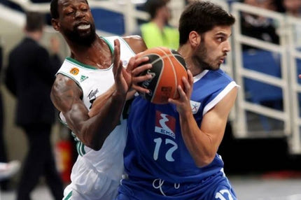 Ένας μέσα, ένας έξω με ΠΑΟΚ