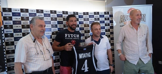 Ανακοίνωσε Μπατή ο Απόλλων Πατρών