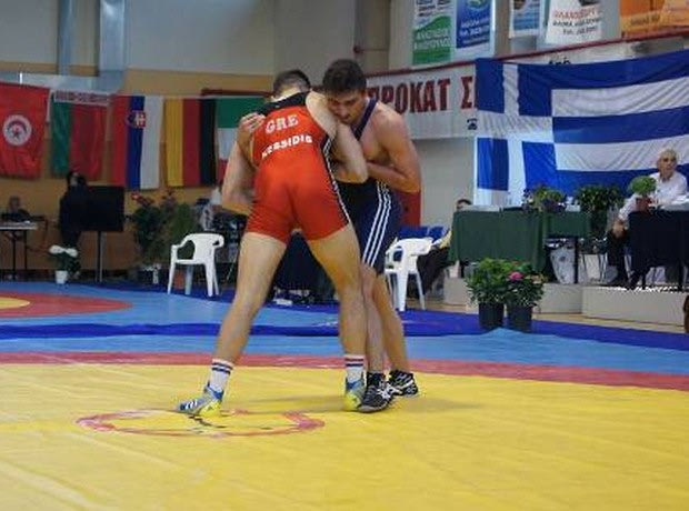 Δέκα μετάλλια στην πρεμιέρα
