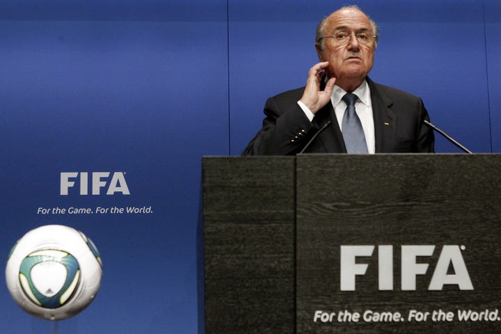 Μπλάτερ: “Δύσκολοι οι επόμενοι μήνες για την FIFA”