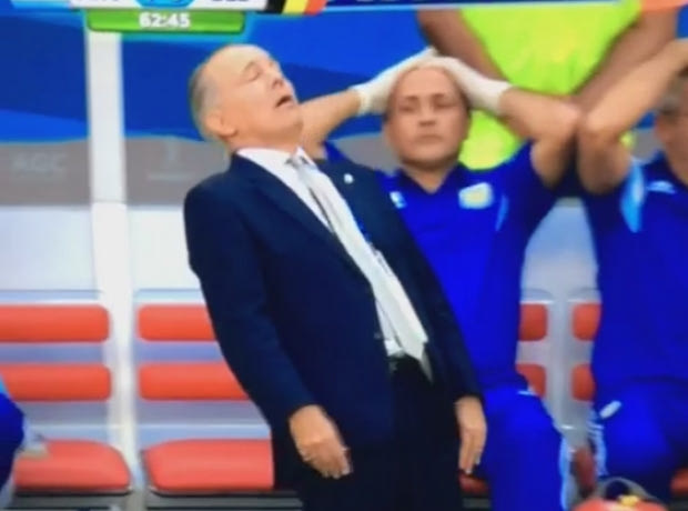 Όρθιος κόουτς!