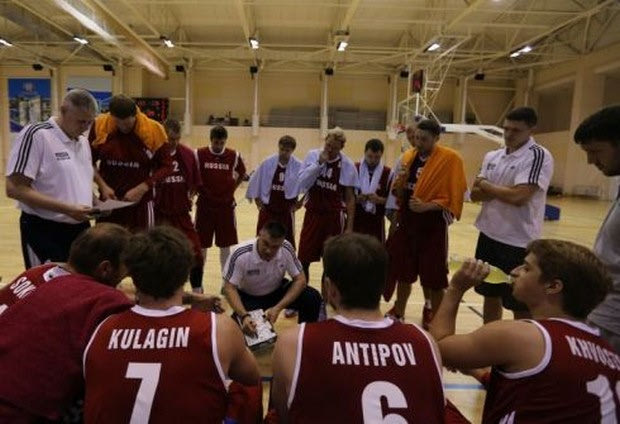 Η FIBA απειλεί με αποκλεισμό (από παντού) τη Ρωσία