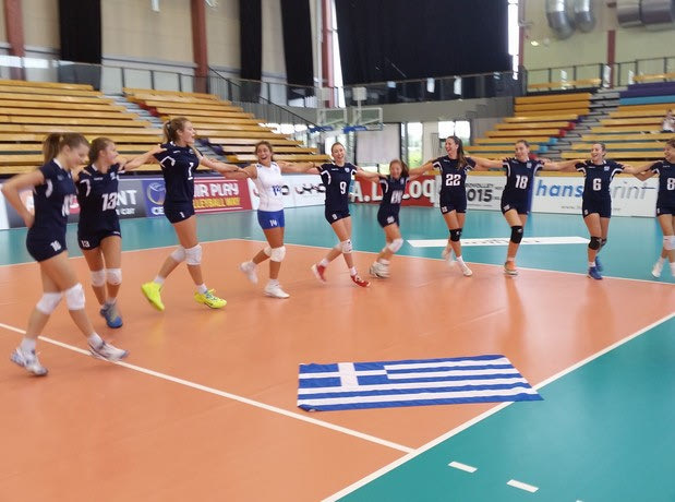 Στην τετράδα οι Νεάνιδες