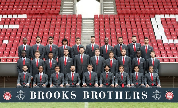 Για 3η χρονιά η BROOKSBROTHERS ντύνει τον Ολυμπιακό