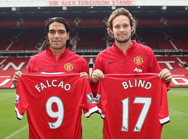 Παρουσίασε Φαλκάο και Μπλιντ η ManUtd