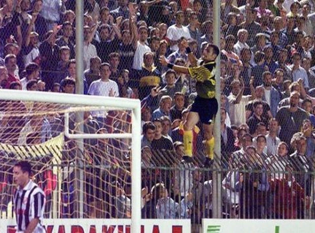 Στιγμές ιστορίας: Μια Παρασκευή στην Κρήτη