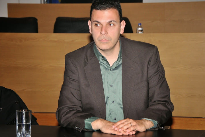 Καραμέρος: “Φιλικό-γιορτή το ΑΕΚ-Εθνική Αστέγων”