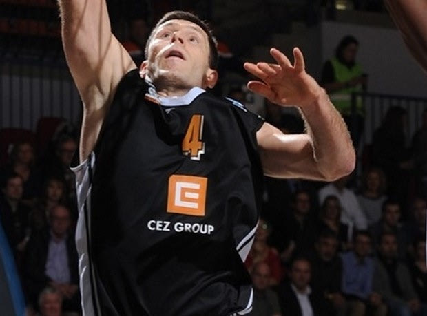 Πρώτες νίκες για Νίμπουργκ και Παρί Λεβαλουά