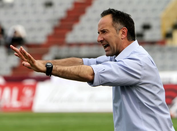 Τζαναβάρας: ”Ανεπίτρεπτα τα 12 γκολ”