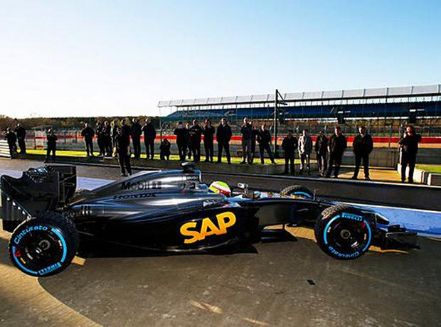 Πρώτη εμφάνιση της McLaren-Honda