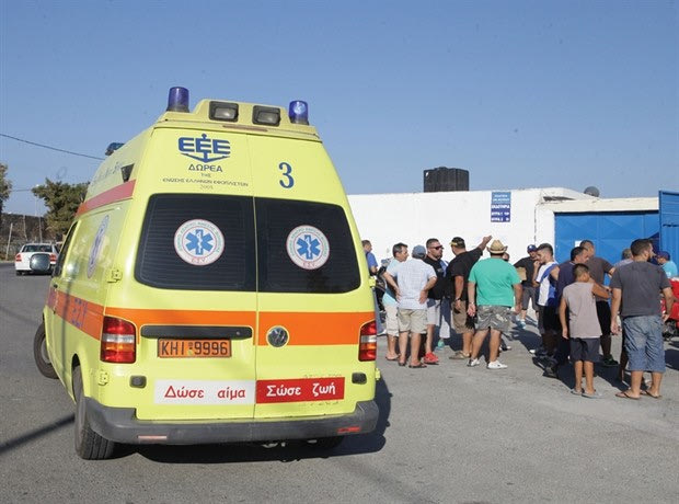 Υποχώρησε κερκίδα και τραυματίστηκε
