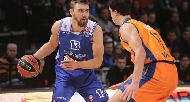 Νεπτούνας – Βαλένθια 94-87