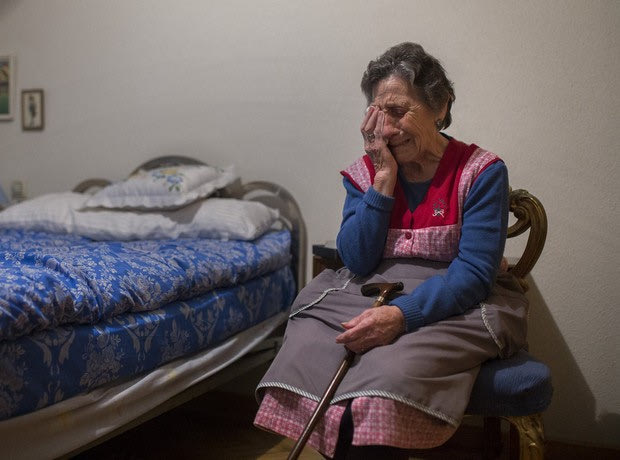 Συγκλονίζει η βοήθεια της Ράγιο Βαγεκάνο σε 85χρονη άστεγη
