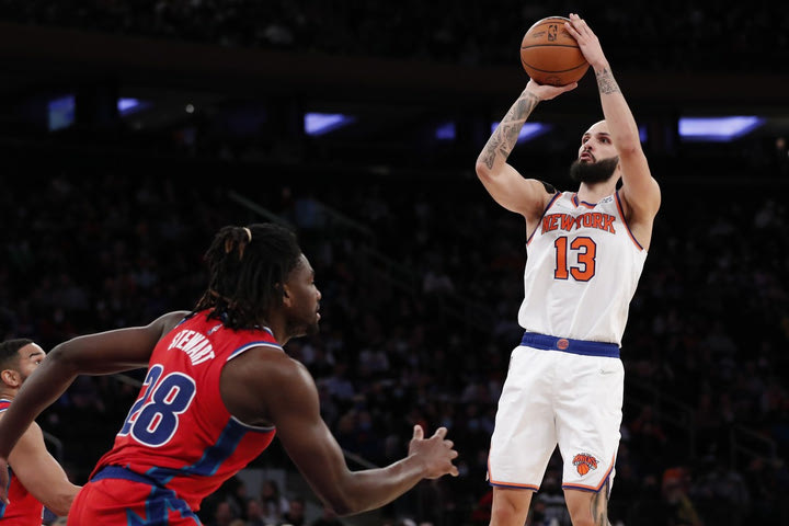 NBA, τα αποτελέσματα της βραδιάς: Άνετα οι Μάβερικς χωρίς Ντόντσιτς, ανέβηκαν οι Νικς