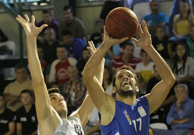 Καράμπουλας: “Νίκη σαν όλες τις άλλες”