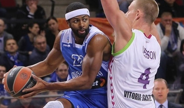 Νεπτούνας – Λαμποράλ Κούτσα 80-79