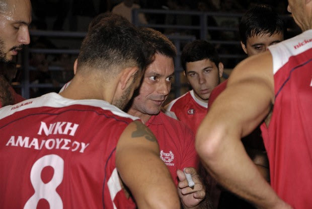 Μόλις τέσσερις αήττητοι