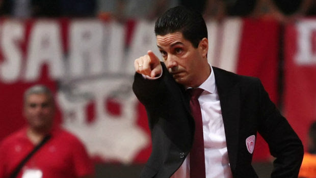 Σφαιρόπουλος: ”Να κρατήσουμε χαμηλά τους τόνους”
