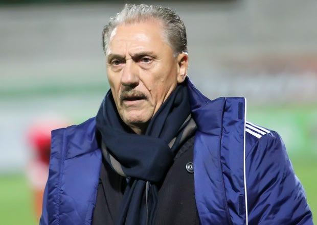 Ματζουράκης: “Άκυρο το πρώτο γκολ”