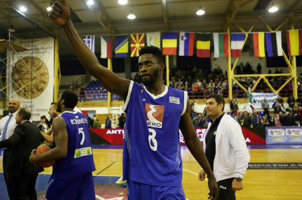 Επίσημα “Ιταλός” ο Μάικλ Έρικ