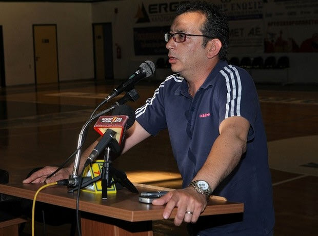 Στην Αθήνα για επαφές ο Μανουσάκης